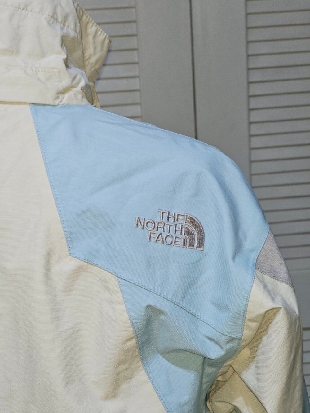 The North Face Womens Beige Blue Color Block Hyvent Windbreaker Jacket Sz M 2627 - Picture 6 of 13